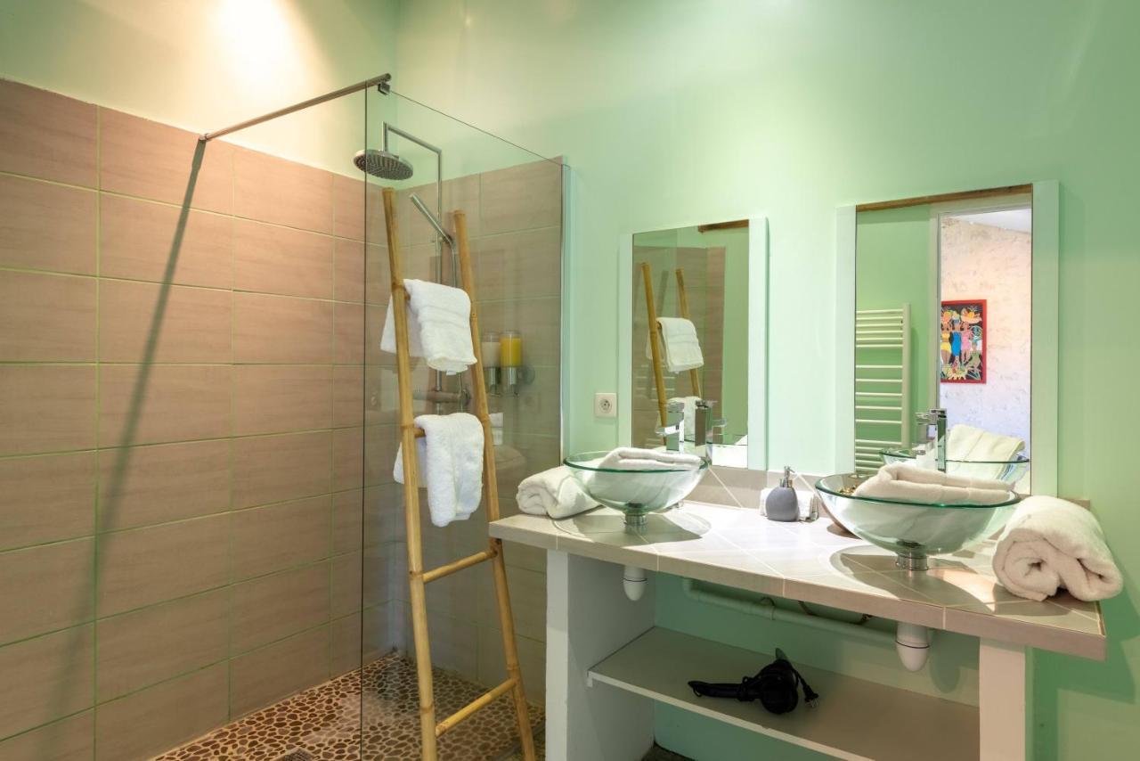 Bed and Breakfast L'Ilot Vignes Rauzan Экстерьер фото